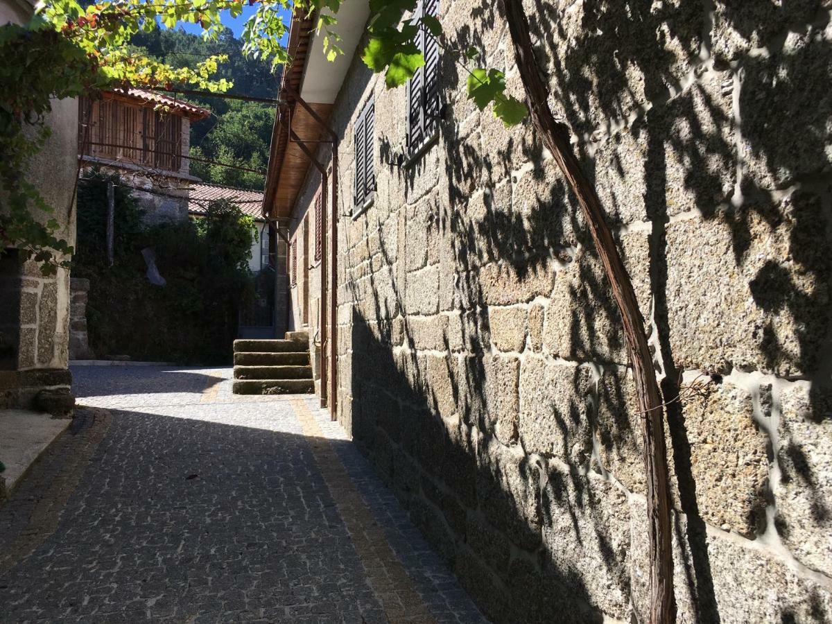 テーラス・デ・ボウロ Casa Dos Patriciosヴィラ エクステリア 写真